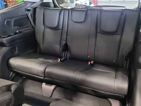 New 2026 Subaru Ascent Limited image 34