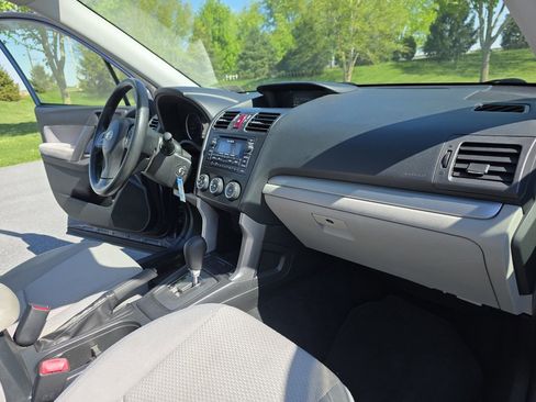 Used 2014 Subaru Forester 2.5i Premium w/ All-Weather Package AWD/4WD image 15