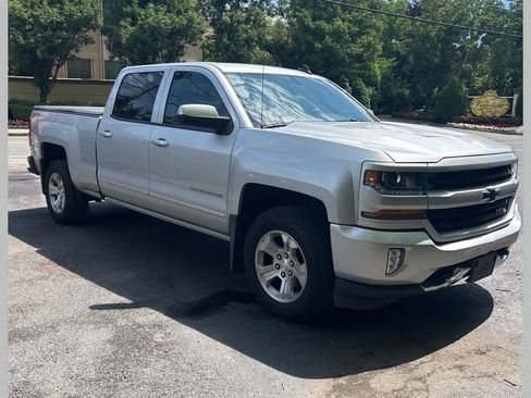 Used 2017 Chevrolet Silverado 1500 LT w/ All Star Edition AWD/4WD image 1