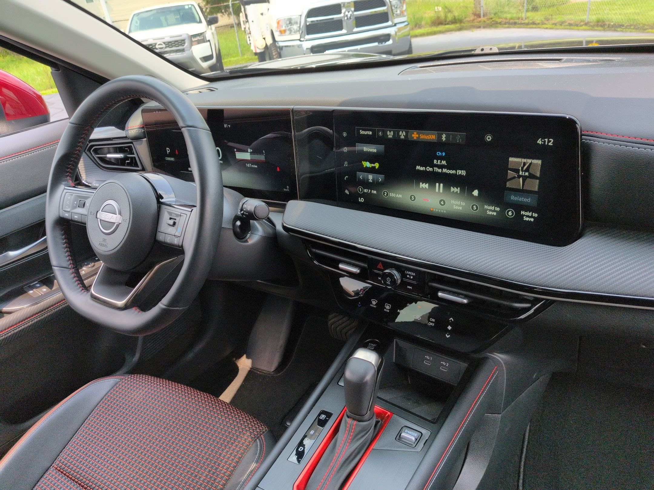 Used 2025 Nissan Kicks SR w/ Illumination Package FWD image 34