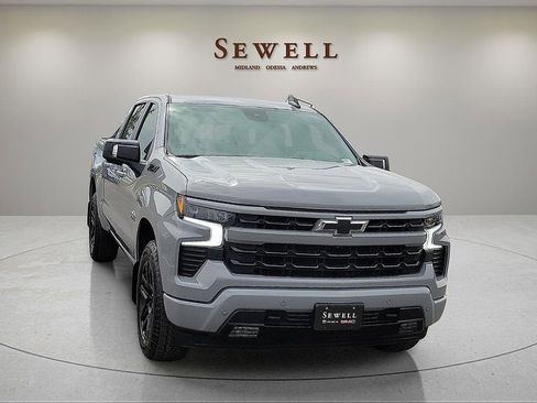 Used 2024 Chevrolet Silverado 1500 RST AWD/4WD image 7