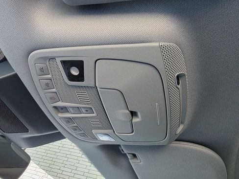Used 2019 Lincoln Navigator Reserve AWD/4WD image 39