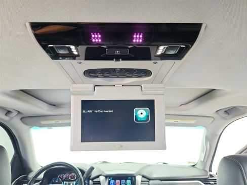 Used 2019 GMC Yukon XL SLT w/ Open Road Package image 42
