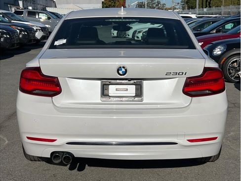 Used 2019 BMW 230i Coupe w/ Convenience Package image 4