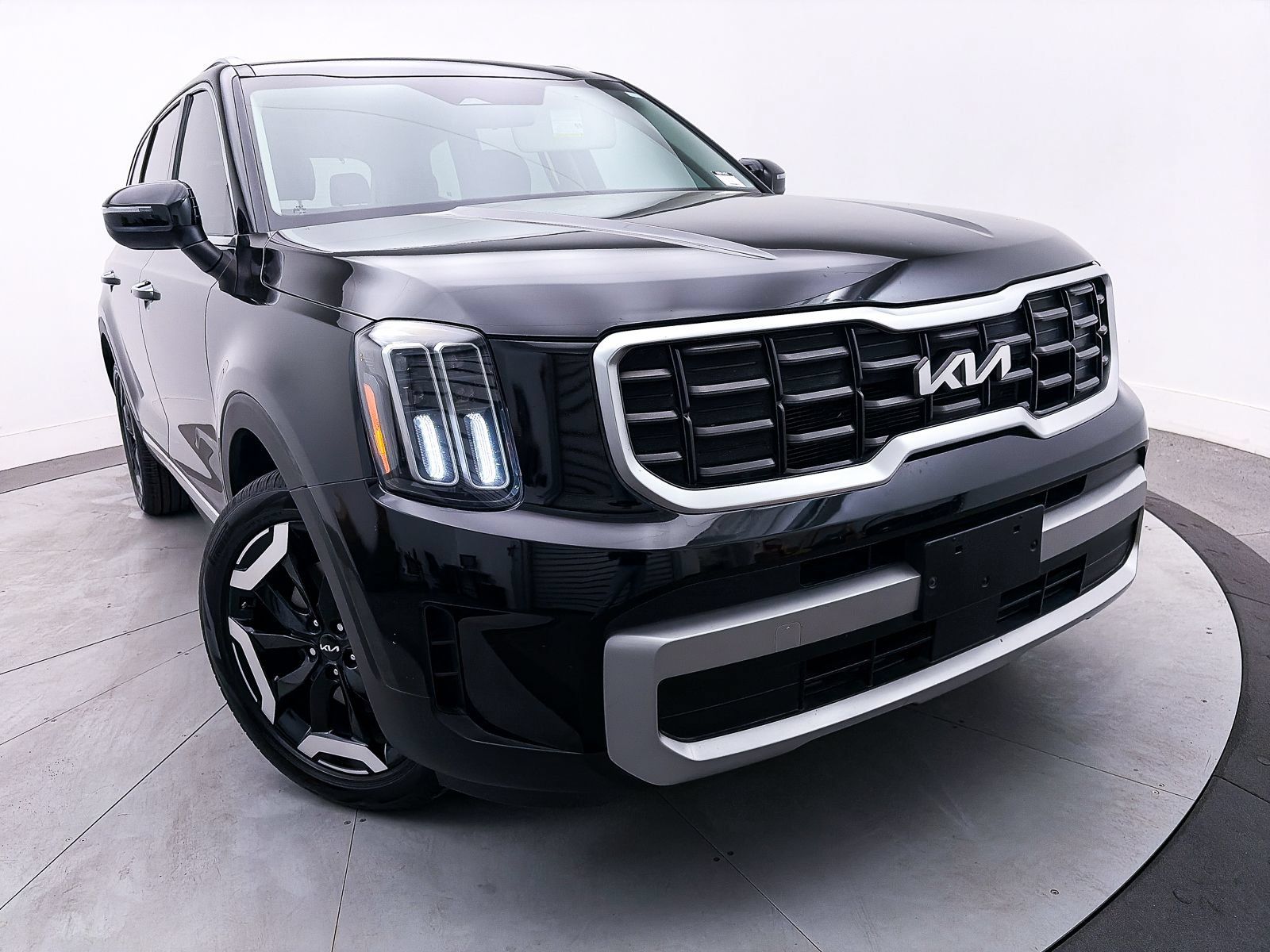 Used 2023 Kia Telluride S w/ S Sunroof Package AWD/4WD image 8