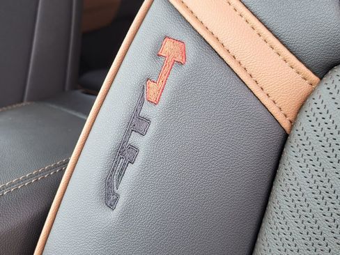 New 2026 GMC Canyon AT4 w/ Technology Plus Package image 17