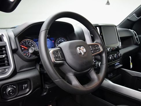 New 2026 RAM 1500 Express AWD/4WD image 31