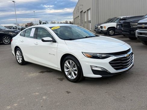 Used 2023 Chevrolet Malibu LT image 2