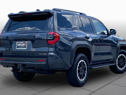 Used 2025 Toyota 4Runner TRD Off-Road Premium AWD/4WD image 13