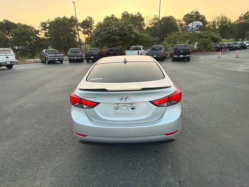 Used 2016 Hyundai Elantra Value Edition FWD image 17
