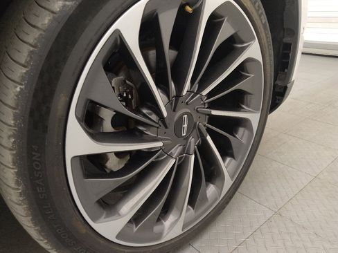 Used 2020 Lincoln Aviator Reserve w/ Equipment Group 202A AWD/4WD image 31