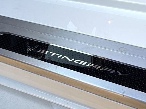 Used 2025 Chevrolet Corvette Stingray Convertible w/ 1LT image 11