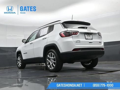 Used 2022 Jeep Compass Latitude w/ Sun and Sound Group AWD/4WD image 49