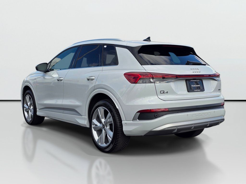 Used 2023 Audi Q4 e-tron Prestige AWD/4WD image 3