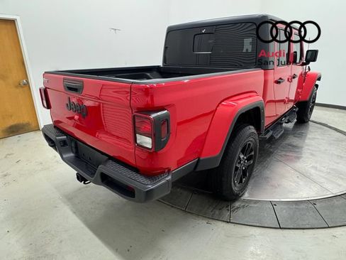 Used 2022 Jeep Gladiator Sport AWD/4WD image 38