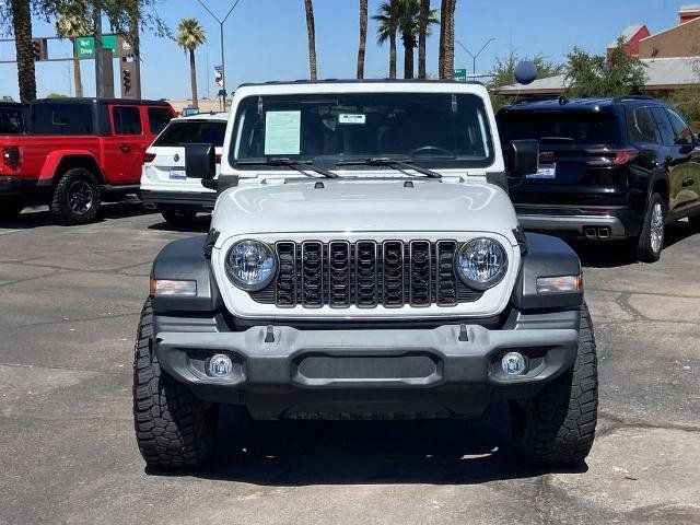Used 2024 Jeep Wrangler Unlimited Sport AWD/4WD image 3