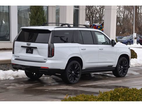 New 2026 Cadillac Escalade Platinum Sport w/ LPO, ONYX Package image 4