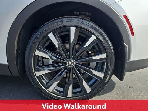 Certified 2026 Toyota Crown Platinum AWD/4WD image 37