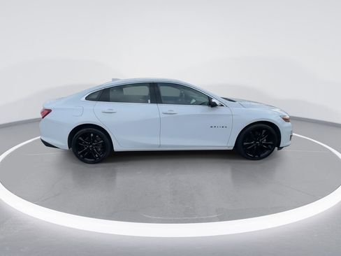 Used 2024 Chevrolet Malibu LT w/ Sport Edition FWD image 9