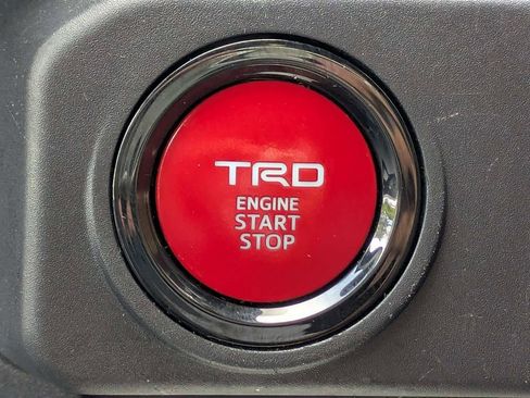Used 2024 Toyota Tacoma TRD Off-Road AWD/4WD image 27