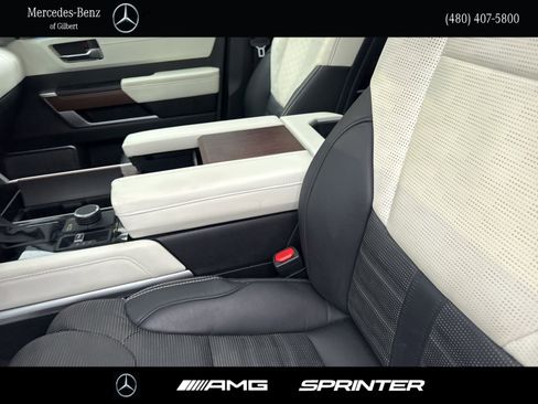 Used 2024 Toyota Sequoia Capstone image 15