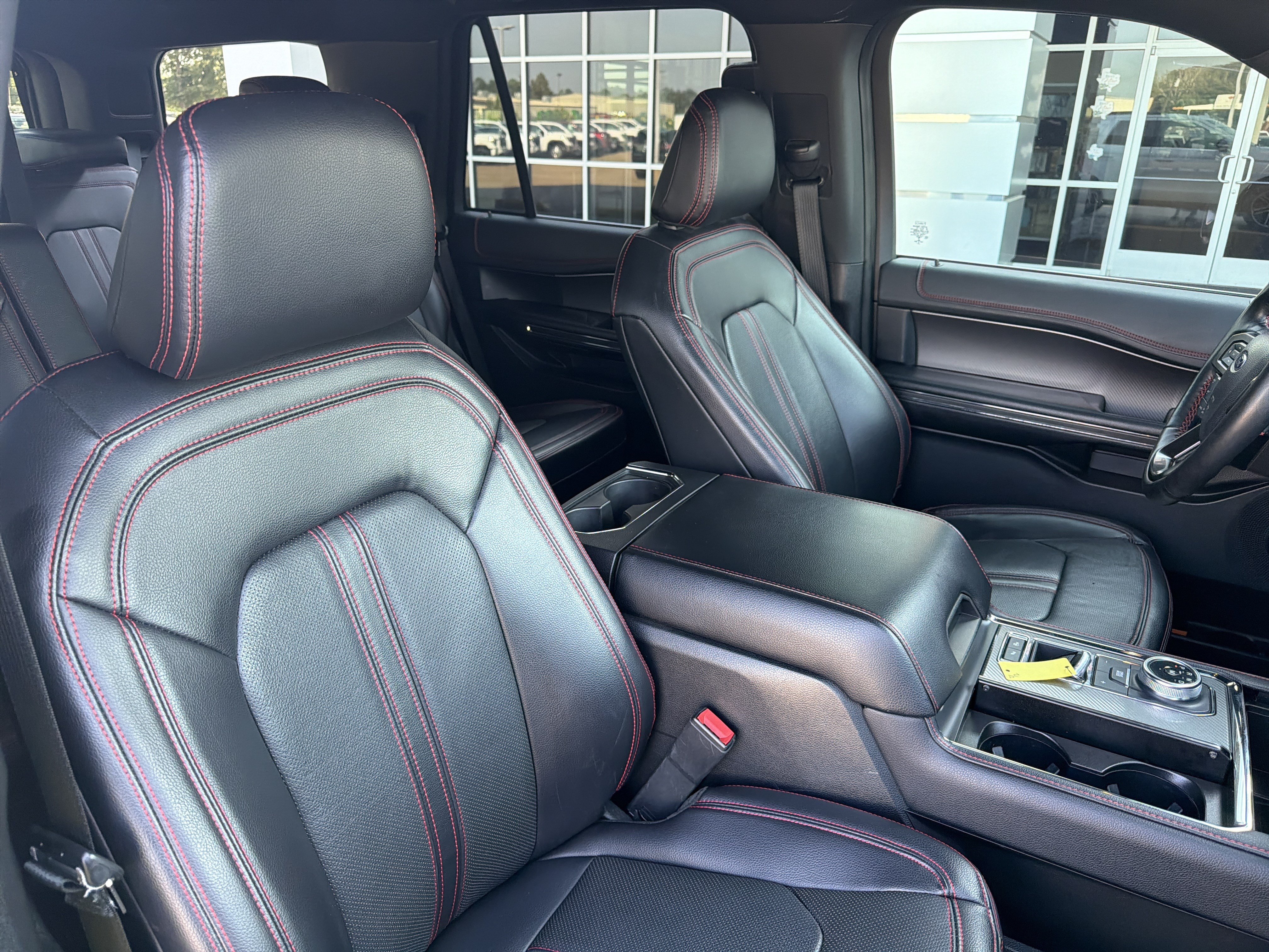 Used 2021 Ford Expedition Limited RWD image 9