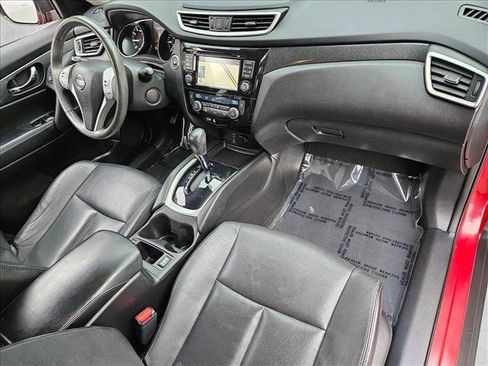 Used 2014 Nissan Rogue SL image 21