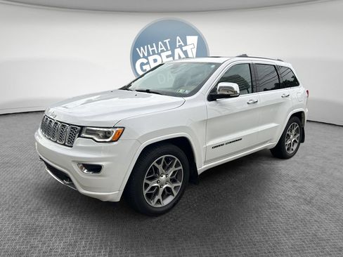 Certified 2020 Jeep Grand Cherokee Overland AWD/4WD image 8