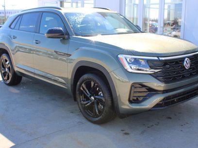 New 2026 Volkswagen Atlas Cross Sport SEL R-Line