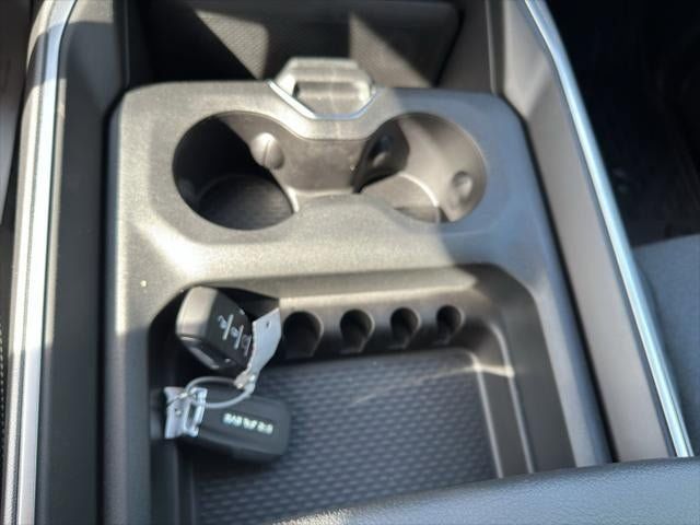 New 2026 RAM 2500 Big Horn AWD/4WD image 42