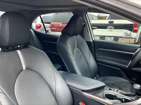 Used 2024 Toyota Camry XSE w/ Driver Assist Package image 9