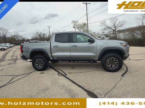 Certified 2025 Chevrolet Colorado ZR2 w/ Technology Package AWD/4WD image 9