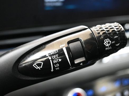 Certified 2025 Hyundai Elantra SEL w/ Cargo Package image 29