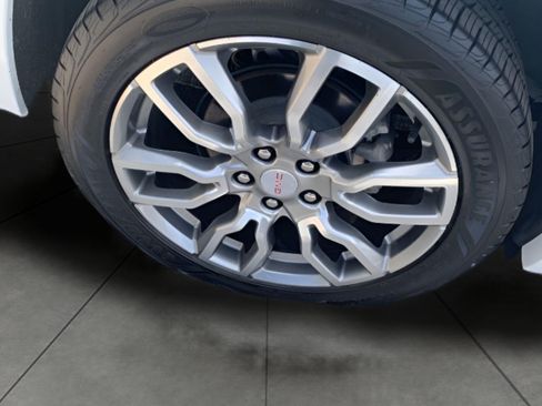Used 2023 GMC Terrain Denali AWD/4WD image 25