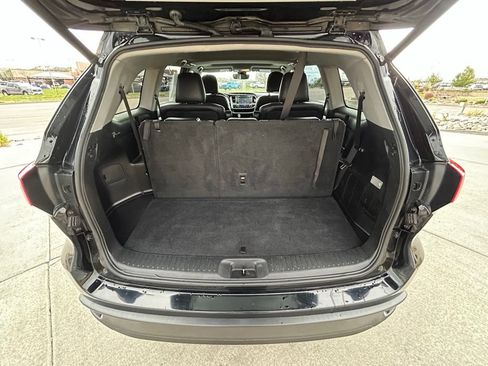 Used 2019 Toyota Highlander XLE FWD image 26