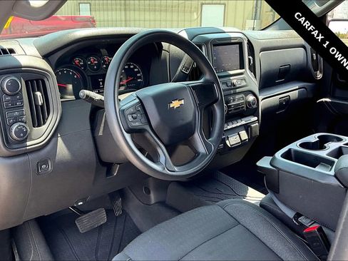 Used 2024 Chevrolet Silverado 1500 Custom image 16