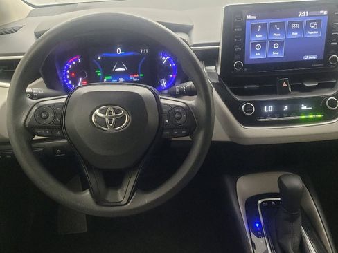 Used 2021 Toyota Corolla LE FWD image 22