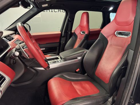 Used 2022 Land Rover Range Rover Sport SVR Carbon Edition image 9