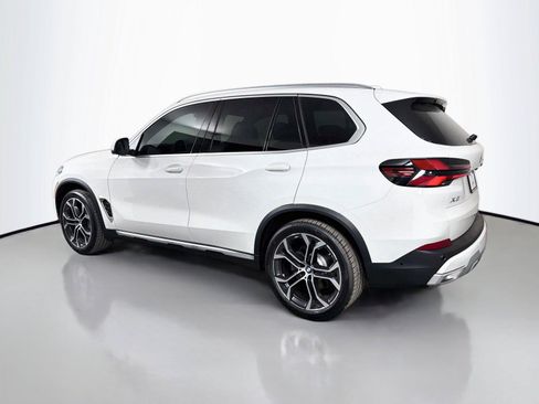 New 2026 BMW X5 sDrive40i w/ Climate Comfort Package RWD image 7