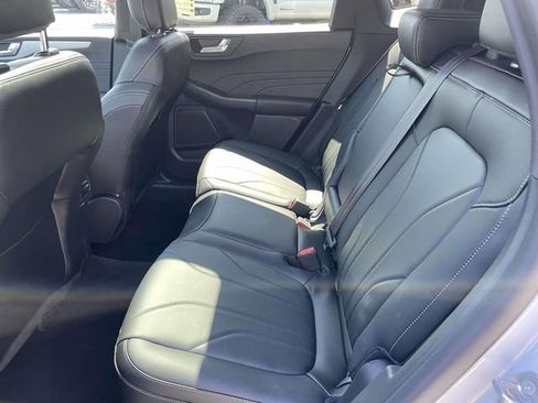 New 2025 Ford Escape SE w/ PHEV Premium Package FWD image 24