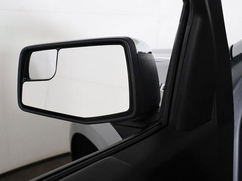 Used 2024 Chevrolet Silverado 1500 LT image 29