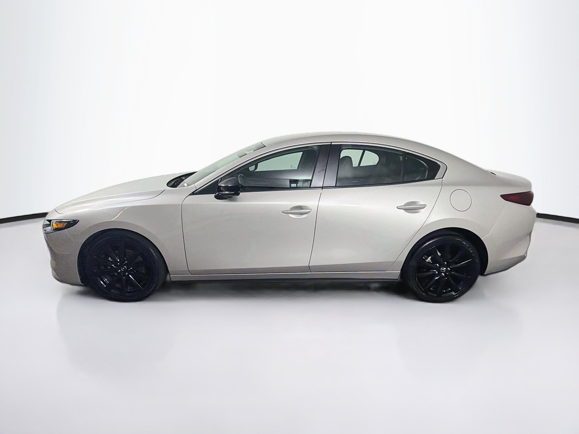 Used 2025 MAZDA MAZDA3 s FWD image 4