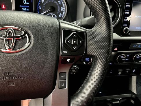 Used 2023 Toyota Tacoma TRD Off-Road w/ Technology Package AWD/4WD image 53