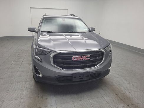 Used 2018 GMC Terrain SLE w/ Driver Convenience Package FWD image 14