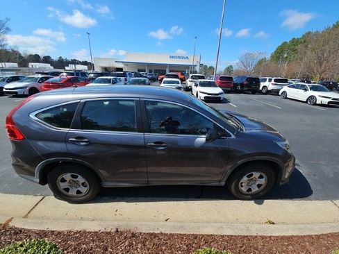 Used 2016 Honda CR-V LX image 9