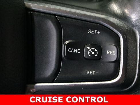 Used 2019 RAM 1500 Laramie image 18