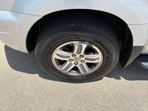 Used 2004 Honda Pilot EX image 9