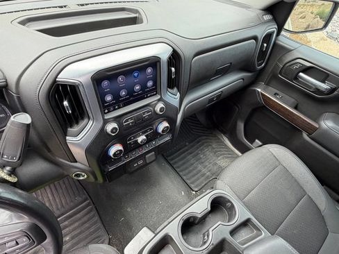 Used 2021 GMC Sierra 1500 SLE RWD image 17
