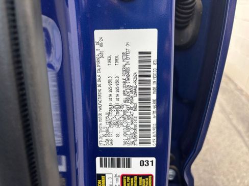 Used 2024 Toyota Tacoma TRD Sport image 29