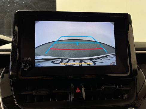 Certified 2023 Toyota Corolla LE FWD image 21